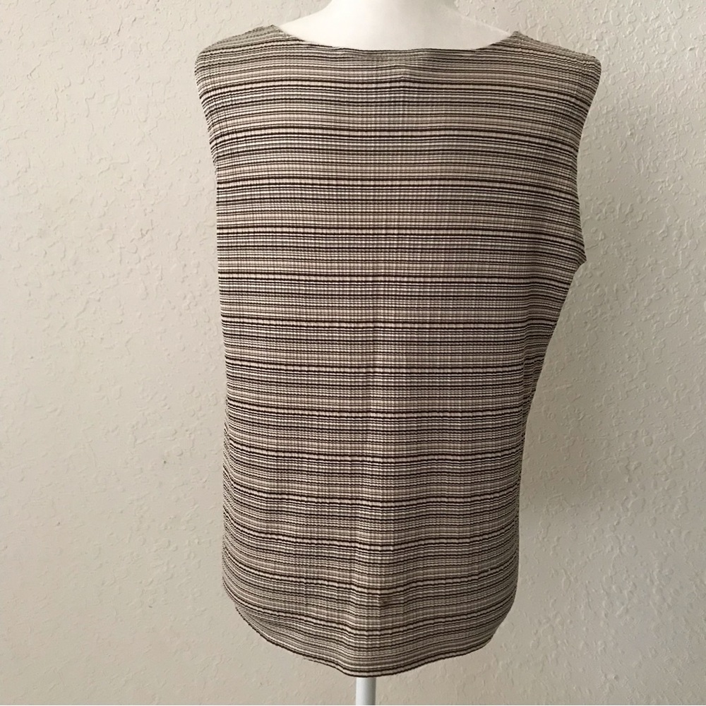 Talbots Medium Beautiful Top - Picture 8 of 8
